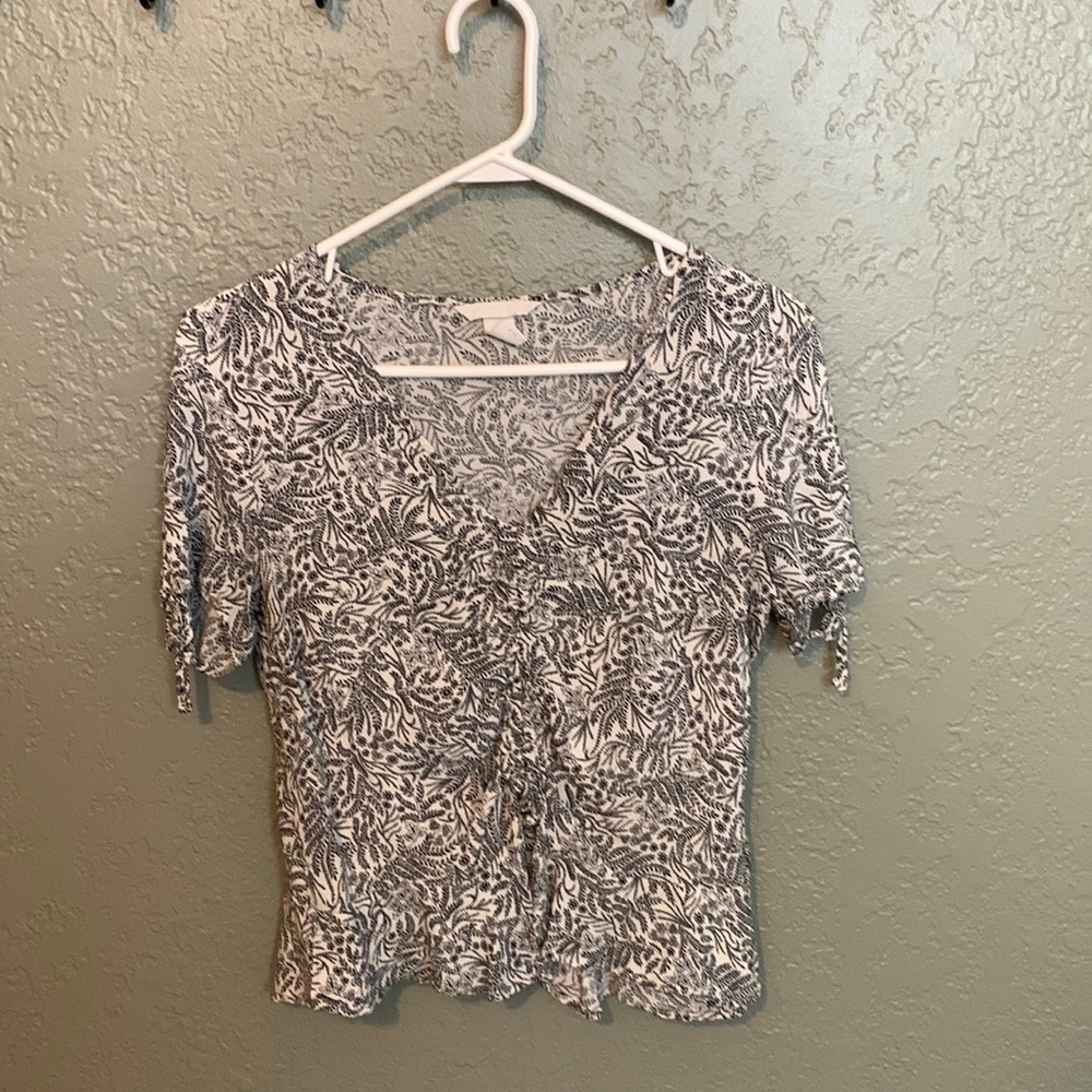 H&M ruched floral top